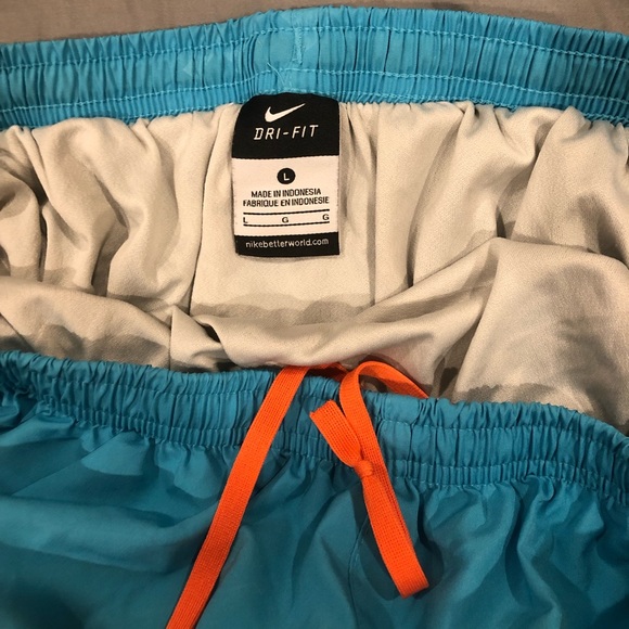 Nike Dri-Fit Athletic Shorts - Picture 2 of 2